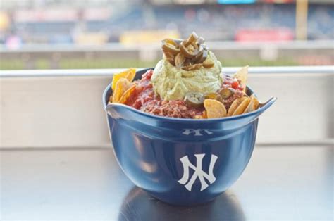 The 14 Things You Need to Eat at Yankee Stadium This Season (Slideshow