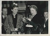 1954 Press Photo Viscountess Boyle and Lady Barnett (left) - KSB05463 ...
