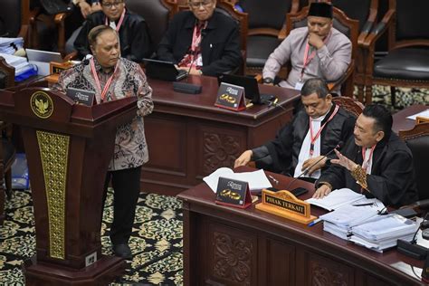 Tim Anies Dan Ganjar Keberatan Atas Daftar Saksi Kubu Prabowo Di Mk