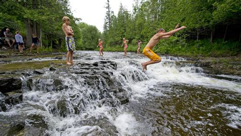 And if you want to really experience lower falls, you'll want to rent a rowboat to go. 8 of the Best Waterfalls in Michigan, USA - Flavorverse