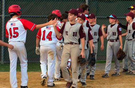 Baseball vs softball field dimensions. 2019 Connecticut Little League Baseball / Softball Scoreboard