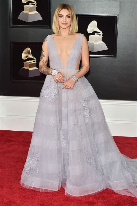 The Only Grammys Red Carpet Looks You Need To See Red Carpet Dresses