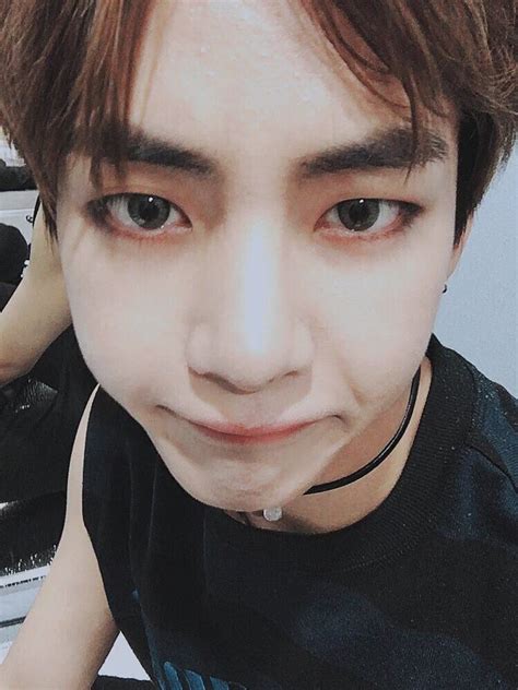 Which Kpop Idol Has The Thickest And Most Naturally Beautiful Eyebrows