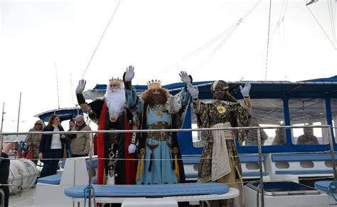 Los Reyes Magos Protagonizan Un Desembarco Por Todo Lo Alto En Marbella