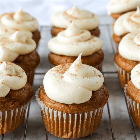 Easy Pumpkin Spice Cupcakes With Cream Cheese Frosting