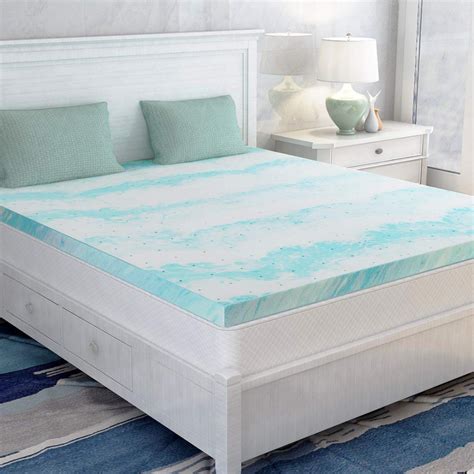 If your mattress feels too firm, too soft, or just plain uncomfortable, the right but if the mattress is still in good shape but could be more comfortable, a mattress topper is the best solution. Top 10 Mattress Toppers of 2020 | Mattress, Memory foam ...