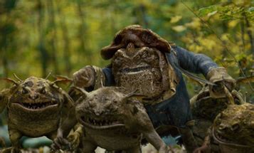 The spiderwick chronicles is a 2008 american fantasy adventure film based on the book series of the same name by holly black and tony diterlizzi. Movie Review: The Spiderwick Chronicles