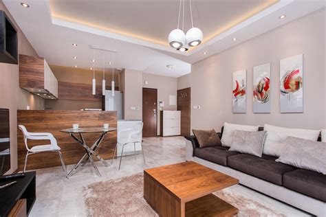 Our single bedroom apartments offer plenty of storage, a well equipped kitchen with dining area, lounge area with balcony and great views. One Bedroom Apartments for rent Warsaw - Hamilton May
