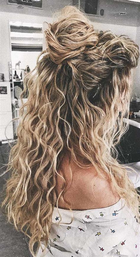 Half Up Curly Hairstyles For Wedding