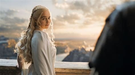 Emilia Clarke Talks First Sex Scene On Game Of Thrones Video Glamour
