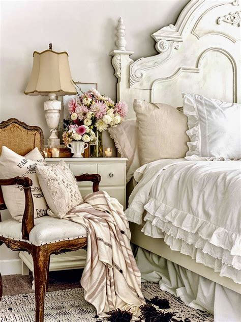 Pin By 95240 Chateau On French Country In 2021 Vintage French Bedroom