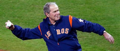 George W Bush Throws The First Pitch At Game 5 Of The World Series The Daily Caller
