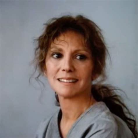 Marlo Thomas Interview on St. Jude's, Gun Control, & Women's Rights