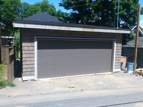 Clopay Classic Series Premium Insulated Garage Door In Bronze Bronze Is The New Sandtone