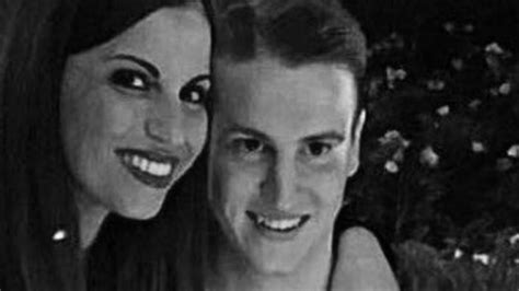 Federica has 6 jobs listed on their profile. Drama in Pisa: Fußballprofi tötet Ex-Freundin und sich ...