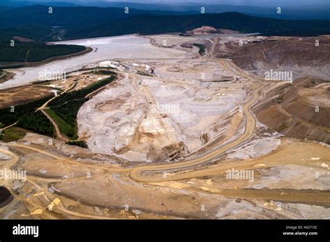 Fort Knox Gold Mine Alaska Hi Res Stock Photography And Images Alamy