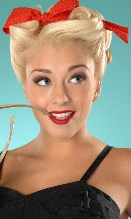 Long hair men continue to look fashionable and trendy. Pin up hairstyles for long hair