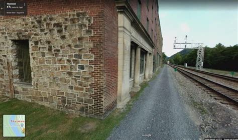 Moreover, it has an additional feature: 8 Awesome Uses For Google Maps Street View