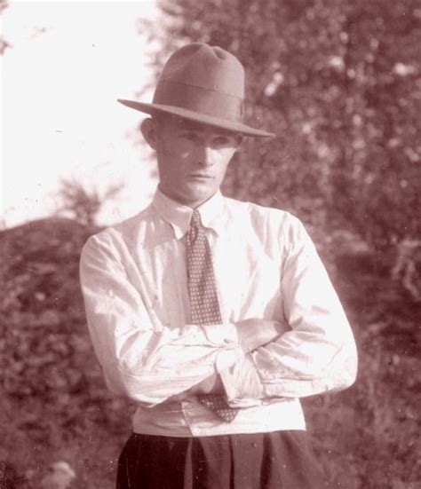 Luogo di nascita ullånger (swe). Hattmode i Hörneå