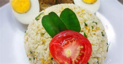 Kocok mentega dan gula halus hingga tercampur rata (± 1 menit), lalu masukkan telur dan kulit jeruk lemon, kocok sebentar asal tercampur rata. Resep Nasi daun jeruk🍃🍚 oleh Citra Haries - Cookpad