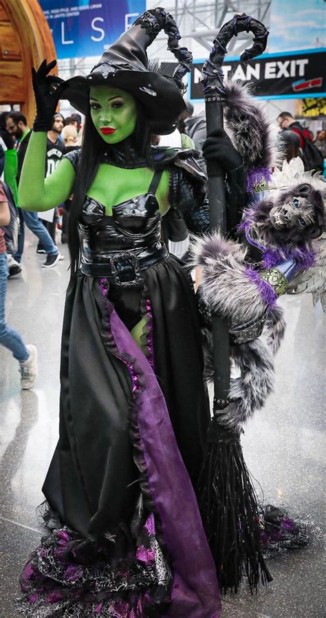 The Best Cosplay From Day 4 Of New York Comic Con 2019