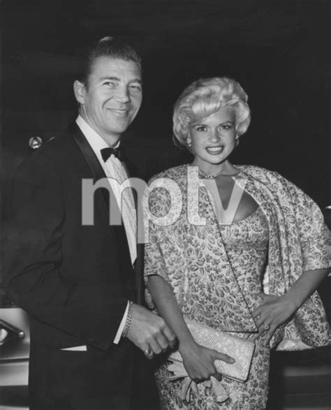 Jayne Mansfield With Husband Mickey Hargitay At The Premiere Of