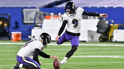 Baltimore Ravens Kicker Justin Tucker Converts 66 Yard Field Goal For