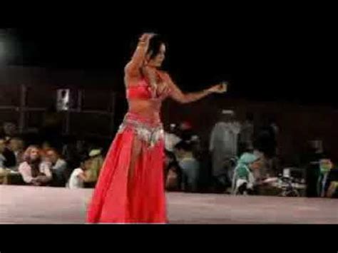 ۱۷:۴۴ فیلم رقص بابا کرمی سحر قریشی لو رفت/ با صدای خواننده زن! رقص خاص للاغنياء وشيوخ الخليج في صحراء دبي in 2020 | Dresses, Formal dresses, Fashion