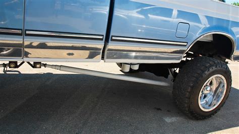 Leveling Kits Vs Lift Kits Which One Is Right For You