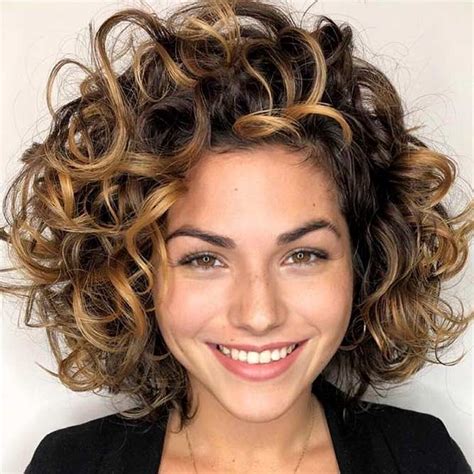Aggregate 133 Curly Hairstyles With Highlights Latest Vn