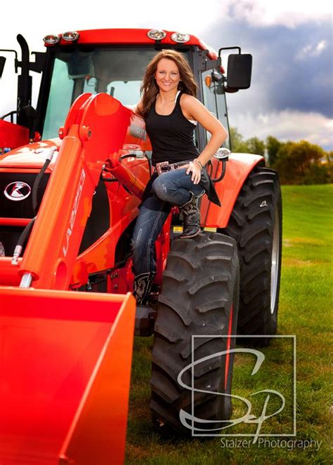 Nude Farm Girl On Tractor Porn Archive