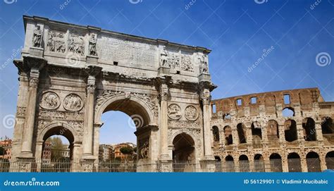 Arco De Constantino Y Colosseum En Roma Italia Imagen De Archivo