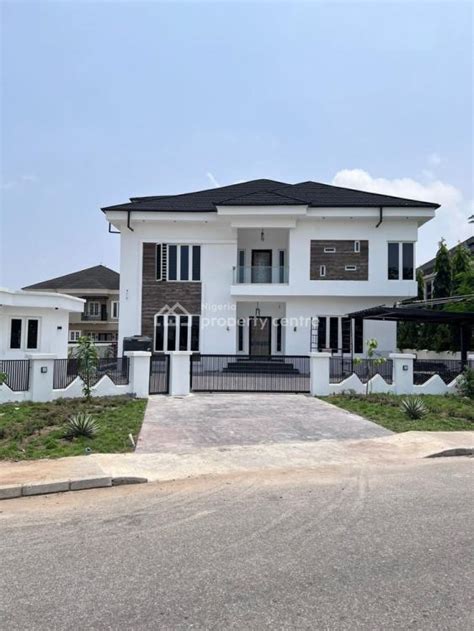 For Sale Newly Built Luxurious 7 Bedrooms With Excellent Facilities