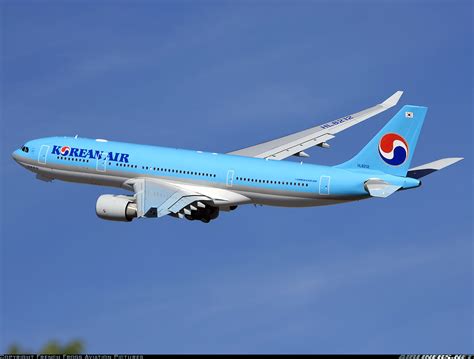 Airbus A330 223 Korean Air Aviation Photo 1792505