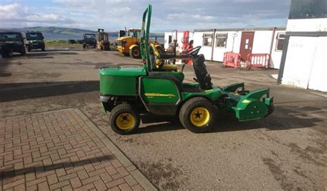 John Deere 1545 4wd With Major Out Front Flail Mower Farm And Forestry