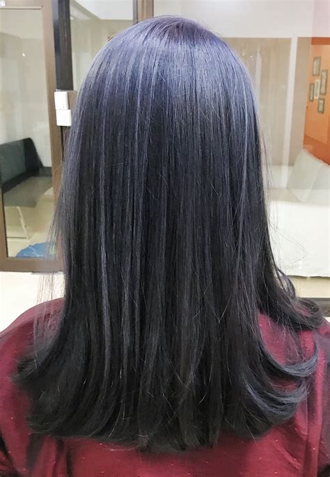 This hair dye contains keratin protein to help the hair colour adhere better onto your locks and reduce hair damage. Ash Grey Blue Color - The Wiz Korean Hair Salon, Singapore