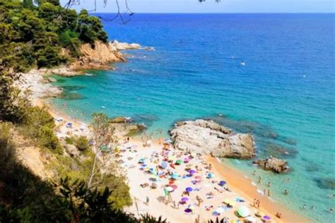 Les Millors Platges Per Fer Nudisme A Catalunya Cala Sa Boadella A Lloret De Mar