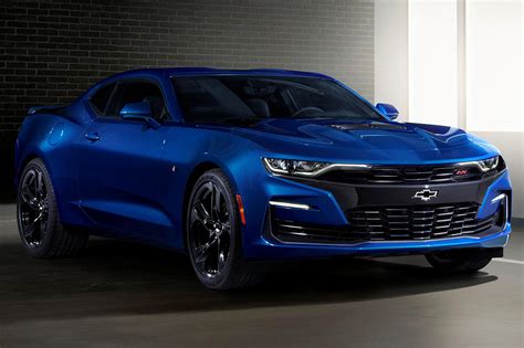 2022 Chevrolet Camaro Coupe Trims And Specs Carbuzz