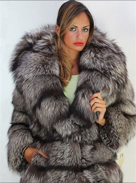 pin by robert nathanson on women in fur in 2020 fur hood coat fur fabulous furs