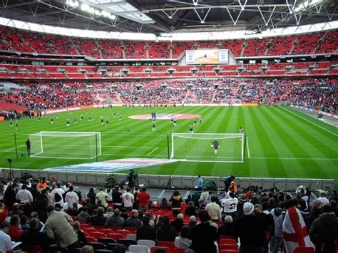 Wembley stadium is a football stadium located in wembley park in london. Wembley Stadium | England national football team Stadium.