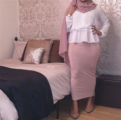 Pinterest Adarkurdish Casual Hijab Outfit Hijabi Outfits Hijab Dress Fashion Outfits