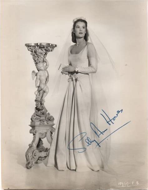 Sally Ann Howes Regis Autographs