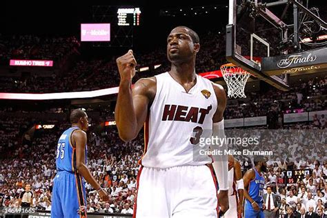 Dwyane Wade Heat Photos And Premium High Res Pictures Getty Images