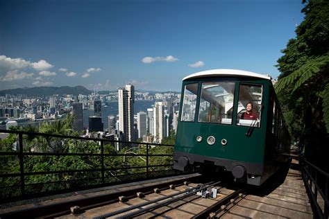 Die Hongkong Peak Tram Erklimmt Wieder Den Victoria Peak Gateo Gateo