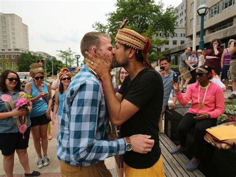 Judge Lets Gay Marriages Continue In Wisconsin