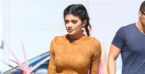 Kylie Jenner Flaunts Her Curves In Skin Tight Dress Khloe Kardashian