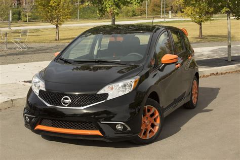 2016 Nissan Versa Note ‘color Studio Bound For La Show Wvideo