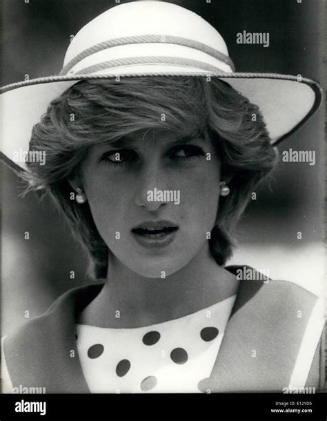 Princess Diana Press Hi Res Stock Photography And Images Alamy