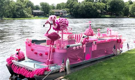 Pin By Emily Ives Holzheuer On Boat Ideas In 2022 Boat Decor Pontoon Boat Party Boat Parade