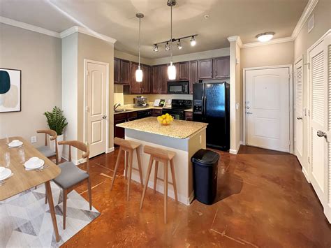 7777 Katy Fwy #419, Houston, TX 77024 | Trulia